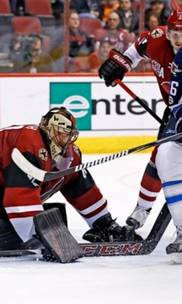 Perlini scores twice, Coyotes top Jets 4-3 (Jan 13, 2017)